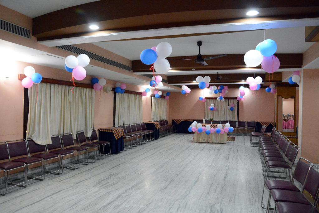 Motel Madhuban Jamshedpur Extérieur photo